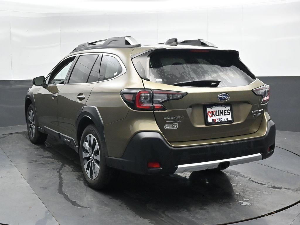 used 2023 Subaru Outback car, priced at $27,672