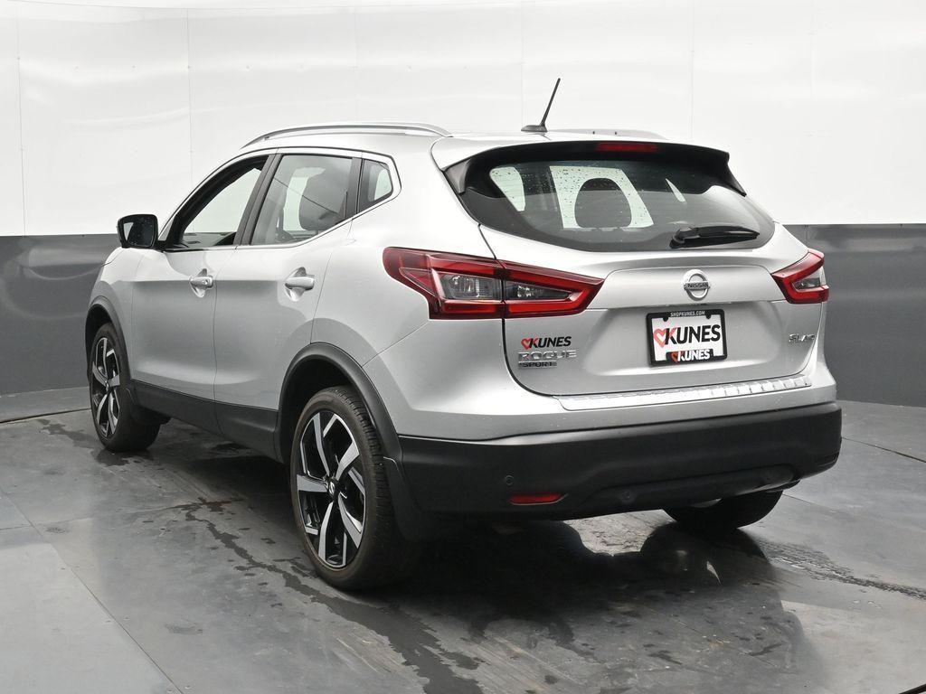 used 2022 Nissan Rogue Sport car, priced at $23,995