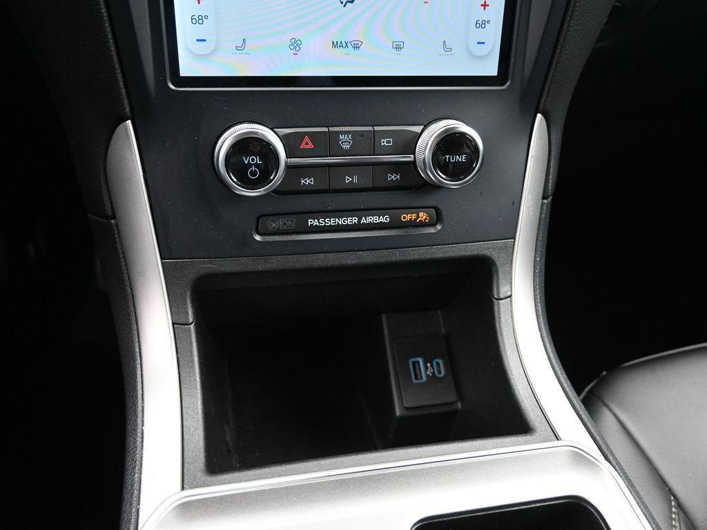 used 2023 Ford Edge car, priced at $21,440