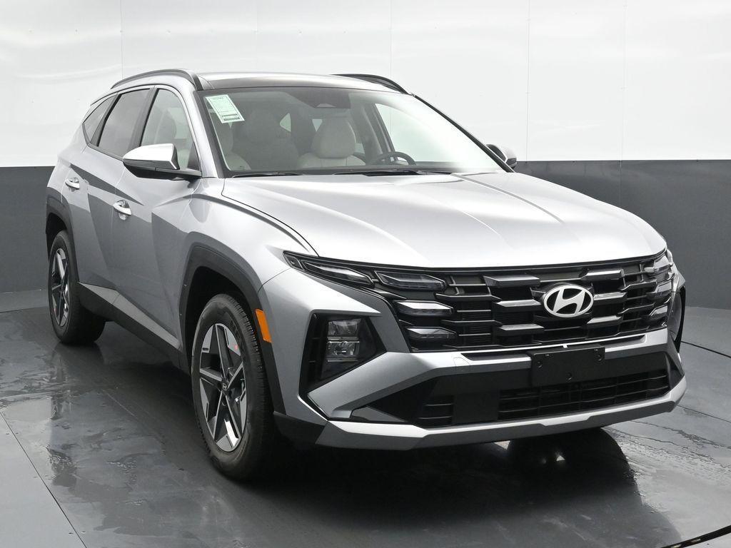 new 2025 Hyundai Tucson Hybrid car, priced at $37,245