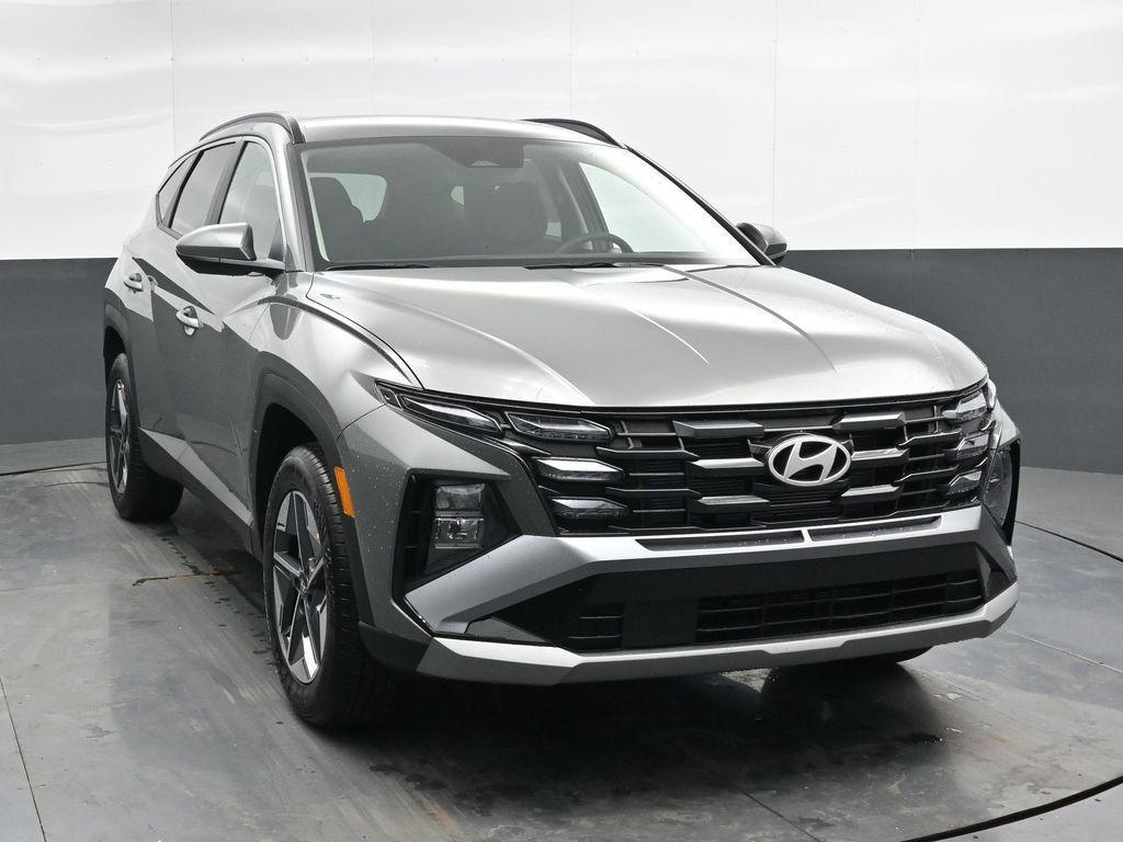 new 2025 Hyundai Tucson car, priced at $31,595