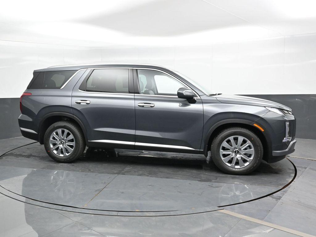 new 2025 Hyundai Palisade car, priced at $39,880