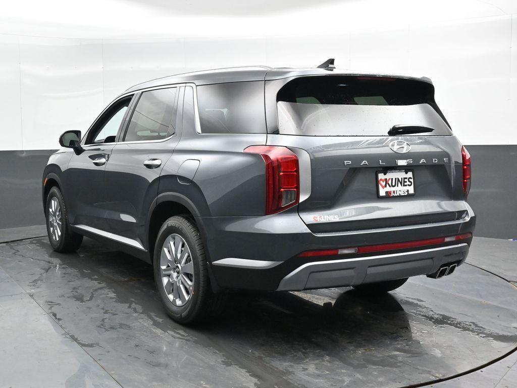 new 2025 Hyundai Palisade car, priced at $39,880