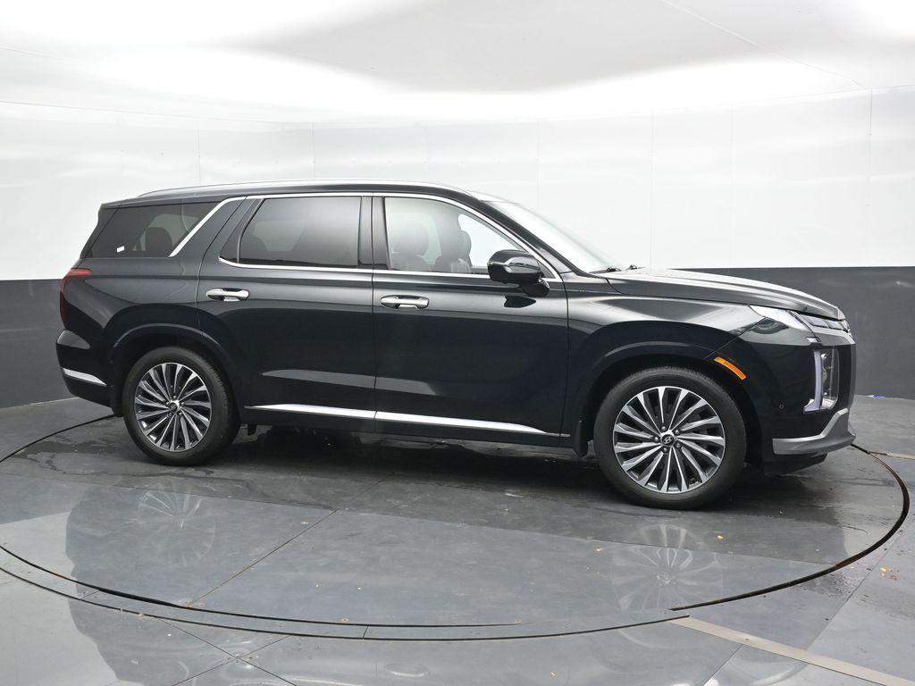 used 2024 Hyundai Palisade car, priced at $39,977