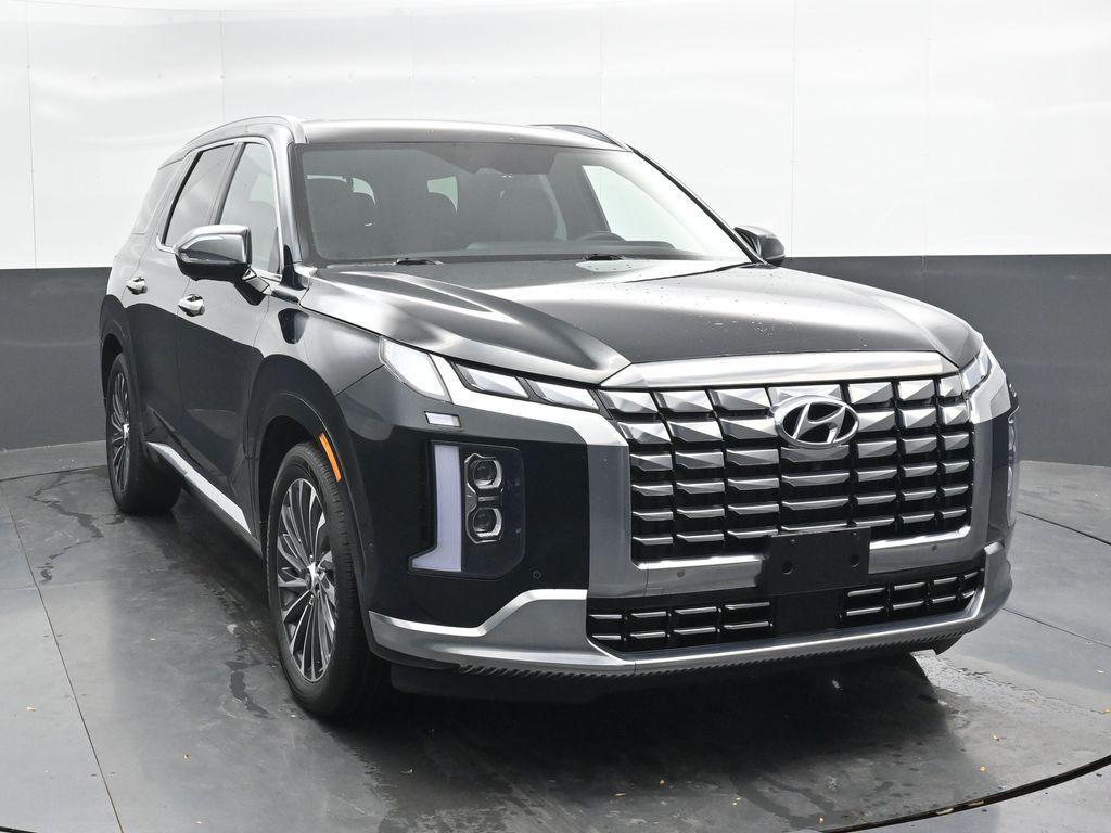 used 2024 Hyundai Palisade car, priced at $39,977