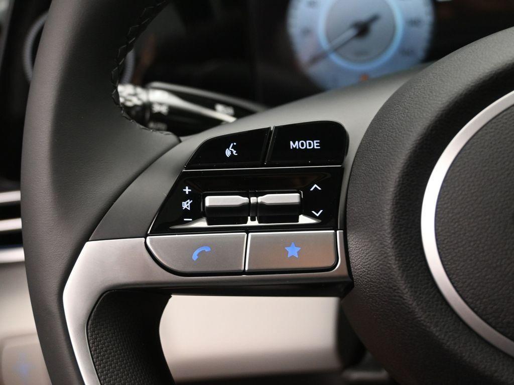 new 2025 Hyundai Elantra car, priced at $27,613