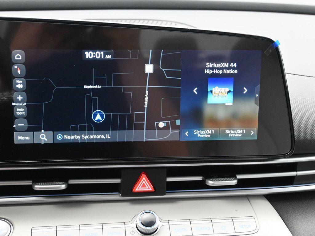new 2025 Hyundai Elantra car, priced at $27,613