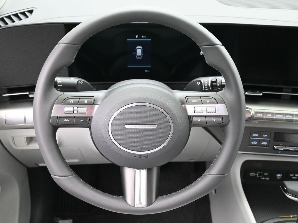 new 2025 Hyundai Kona car, priced at $27,560