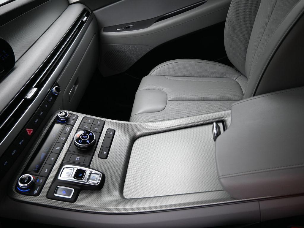 used 2024 Hyundai Palisade car, priced at $34,220