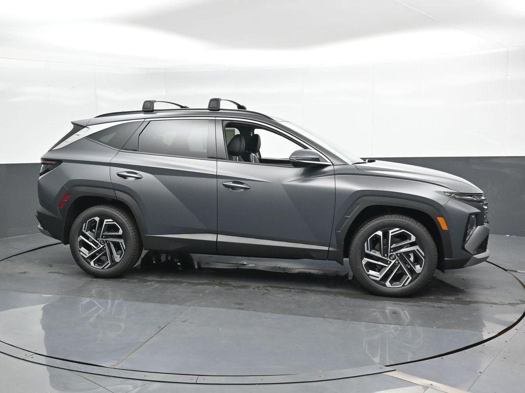 new 2025 Hyundai Tucson car, priced at $37,015