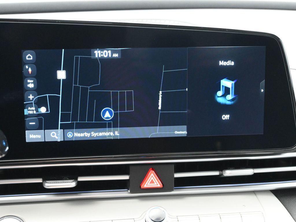 new 2025 Hyundai Elantra car, priced at $26,115