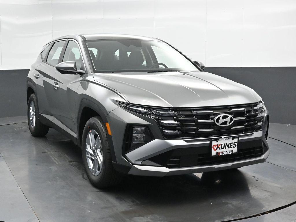new 2025 Hyundai Tucson car, priced at $32,385