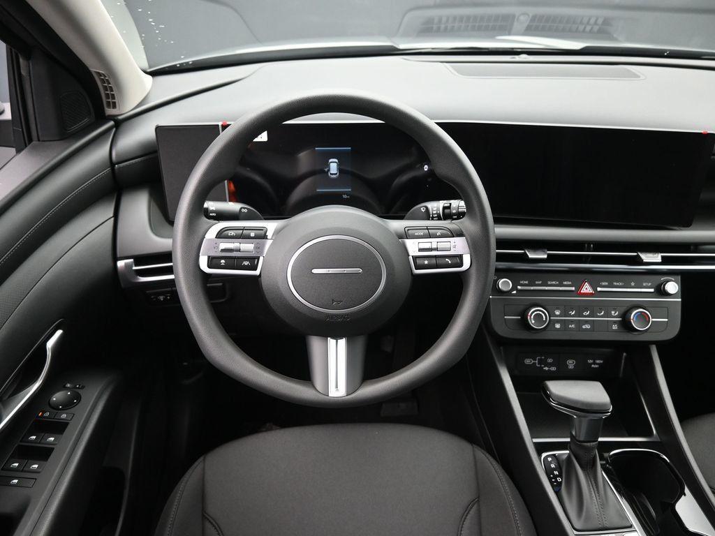 new 2025 Hyundai Tucson car, priced at $32,385