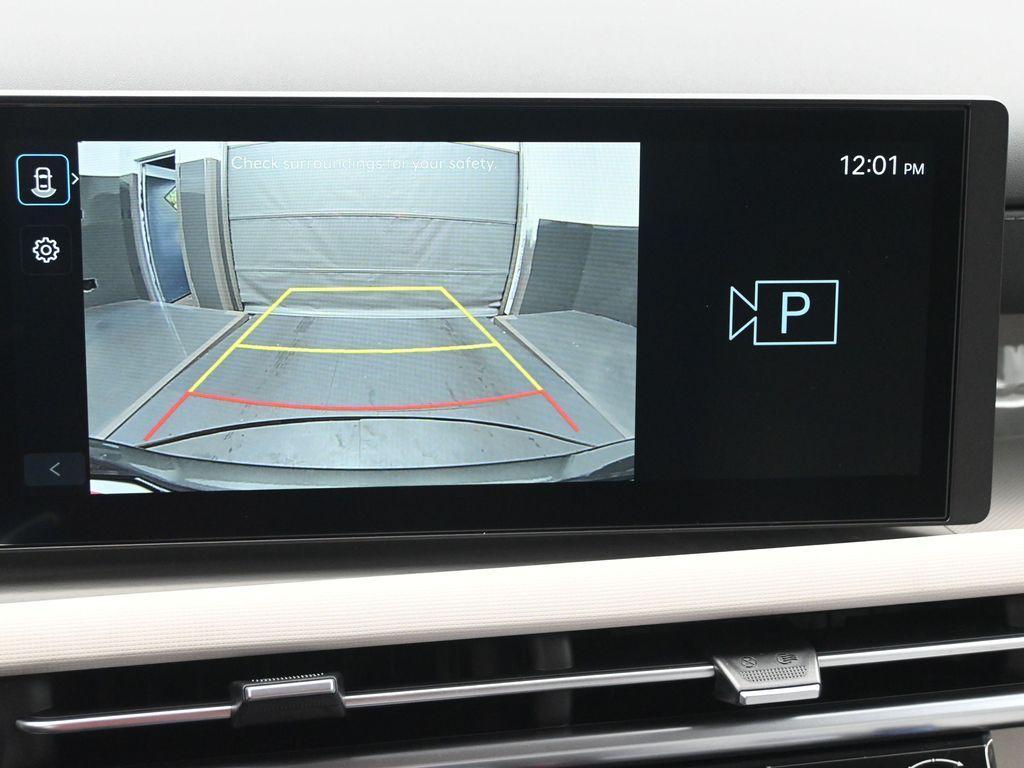 new 2025 Hyundai TUCSON Hybrid car, priced at $30,850