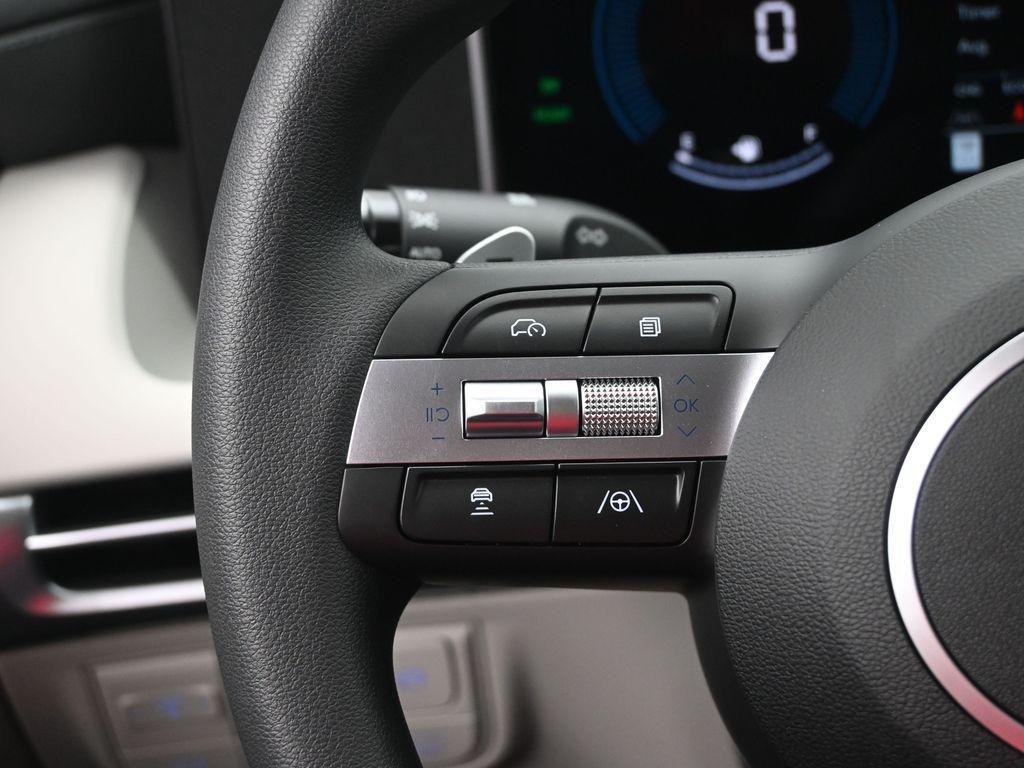 new 2025 Hyundai TUCSON Hybrid car, priced at $30,850