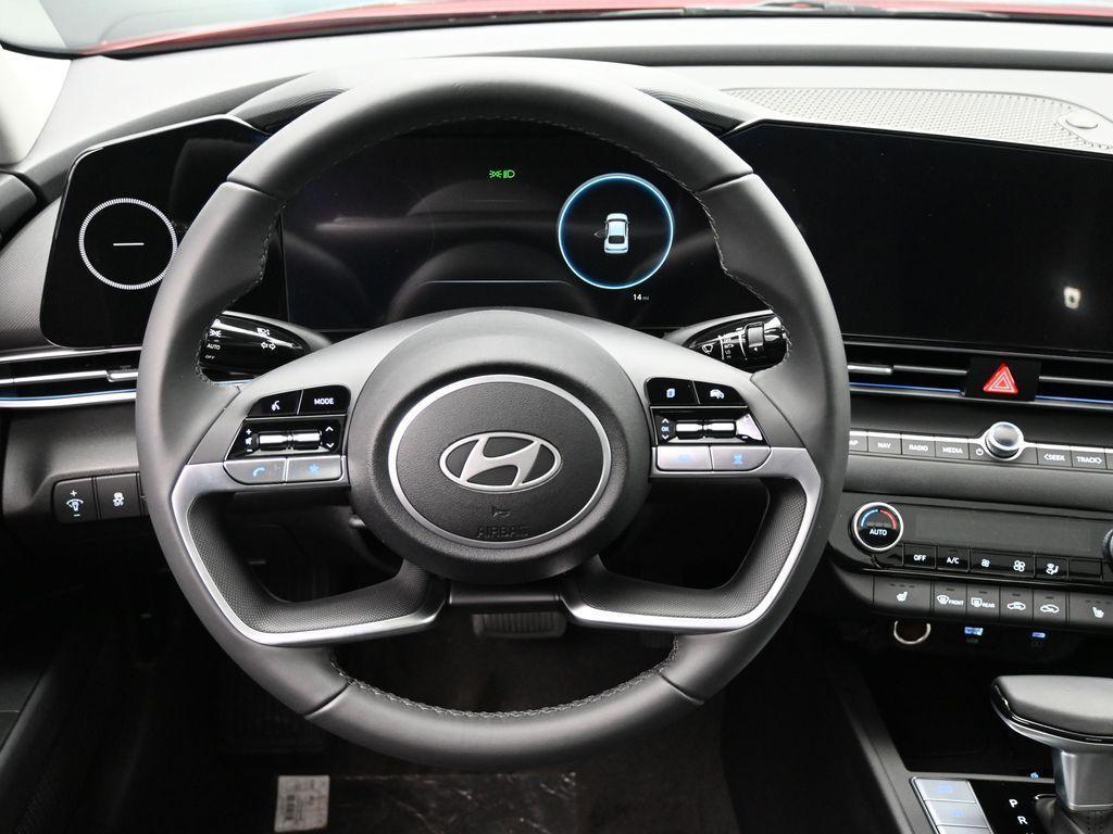 new 2025 Hyundai Elantra car, priced at $24,735