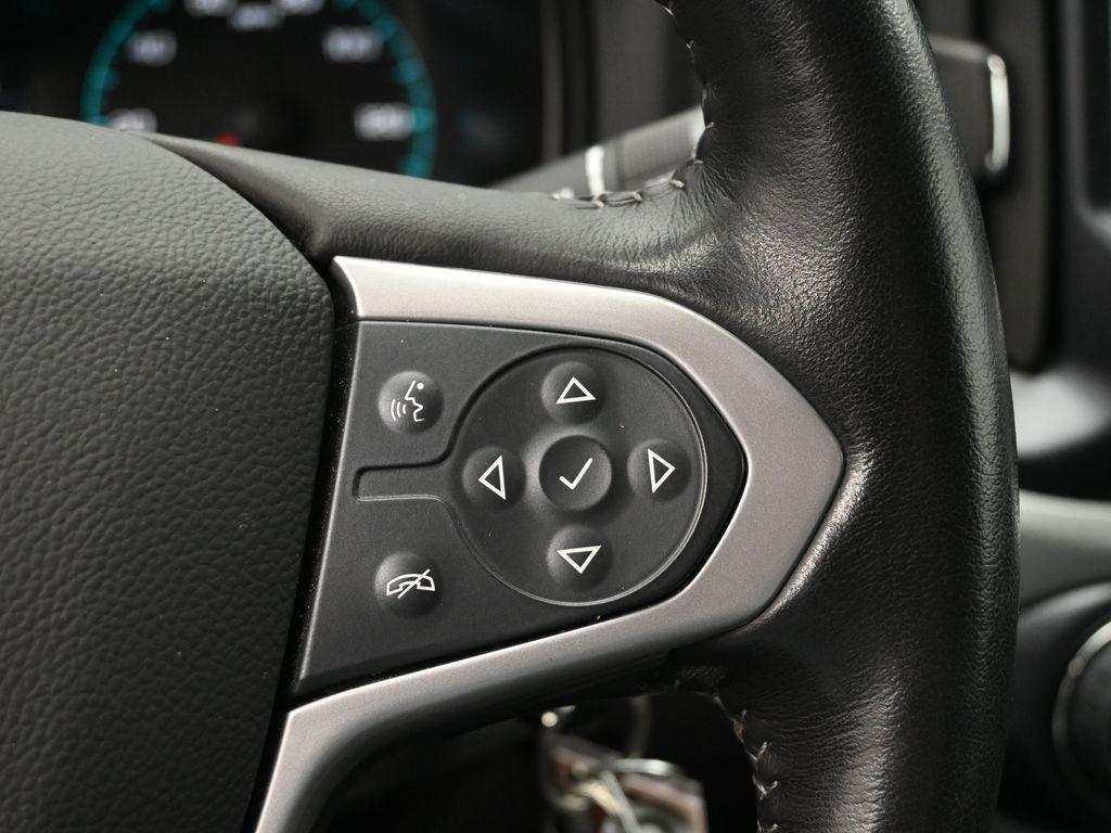 used 2022 Chevrolet Colorado car, priced at $30,997