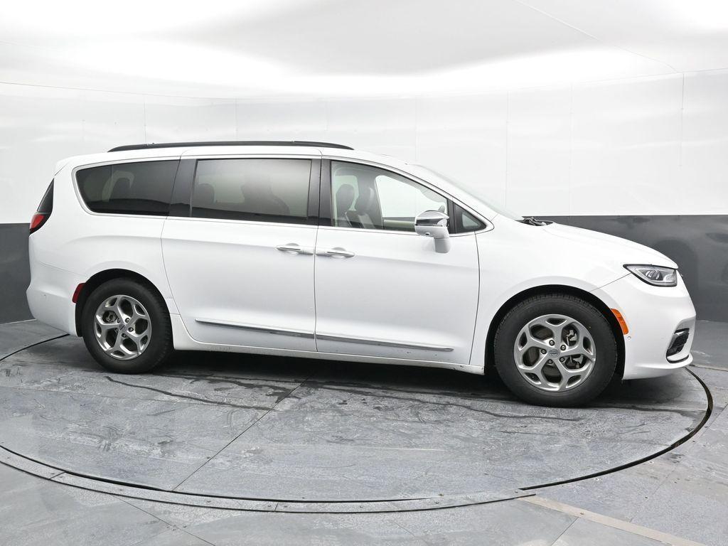 used 2022 Chrysler Pacifica car, priced at $24,977