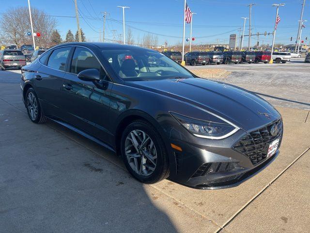 used 2021 Hyundai Sonata car, priced at $19,177