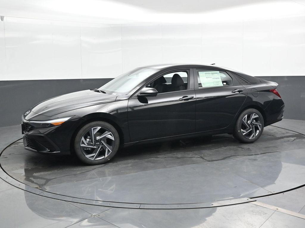 new 2025 Hyundai Elantra car, priced at $23,663