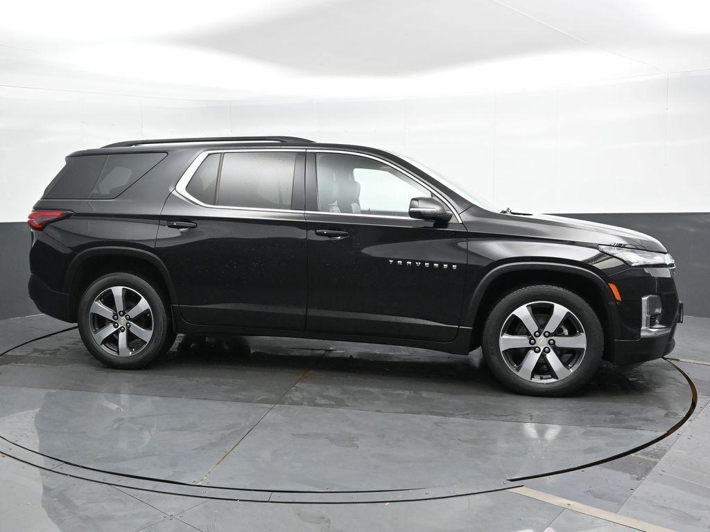 used 2022 Chevrolet Traverse car, priced at $25,123