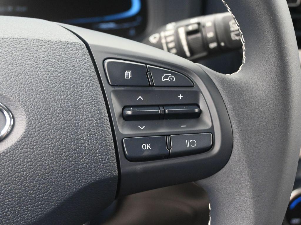 new 2025 Hyundai Venue car, priced at $24,116