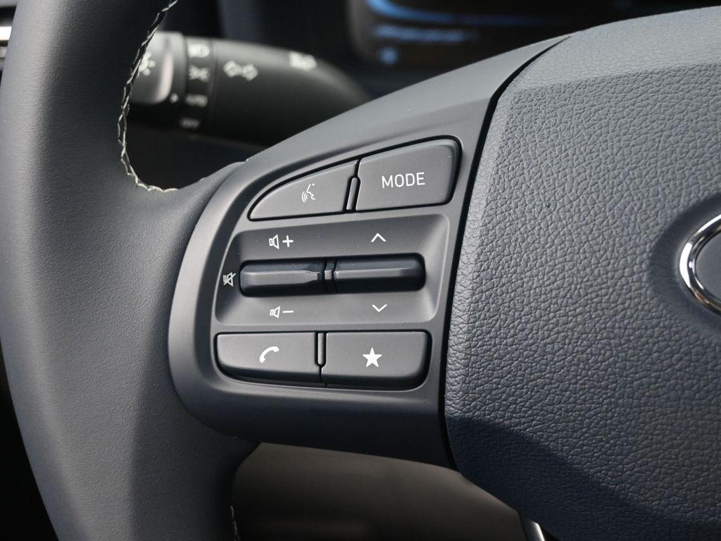 new 2025 Hyundai Venue car, priced at $24,116