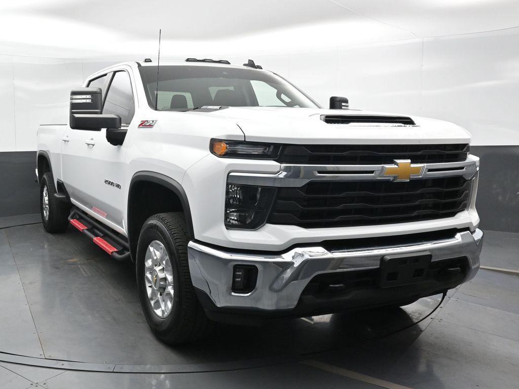 used 2024 Chevrolet Silverado 2500 car, priced at $55,463