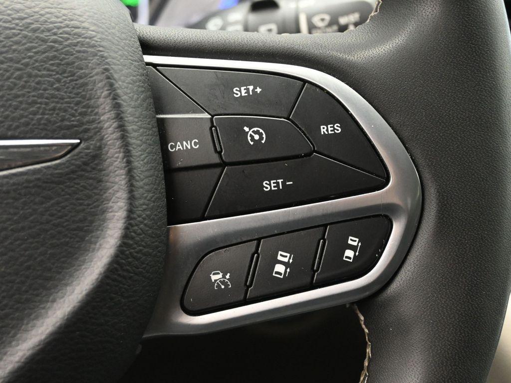 used 2023 Chrysler Pacifica car, priced at $23,997