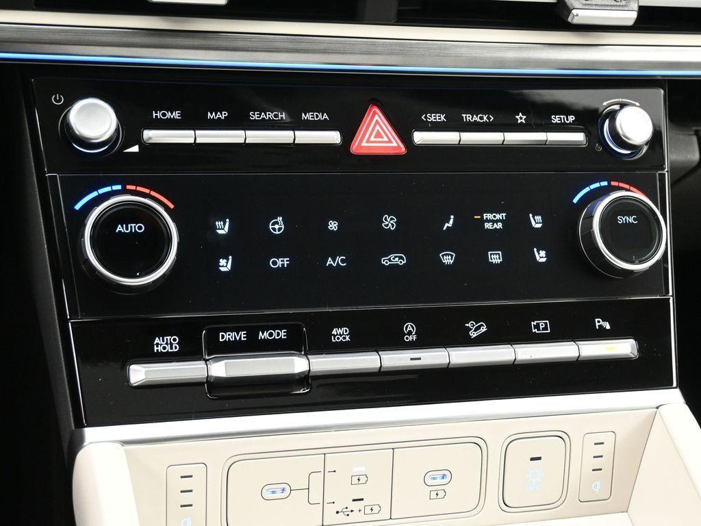 new 2025 Hyundai Santa Fe car, priced at $47,800