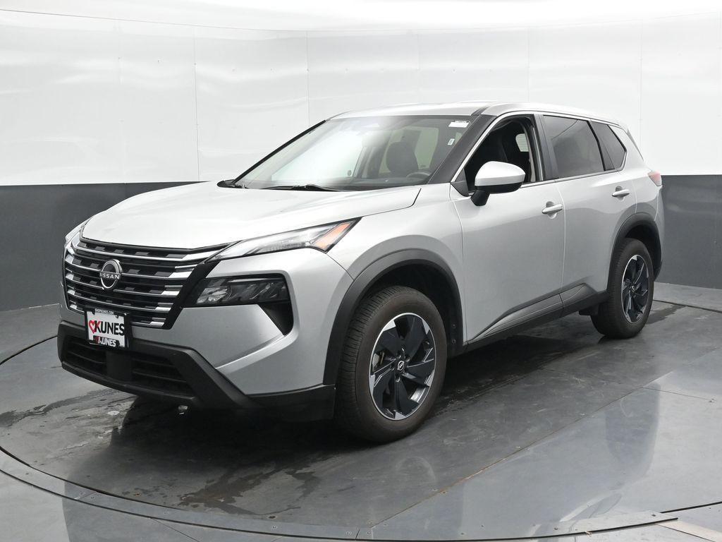 used 2024 Nissan Rogue car, priced at $21,457