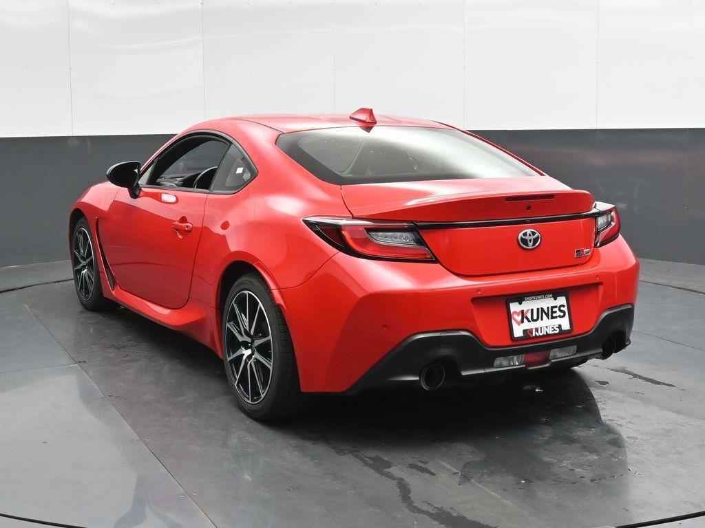 used 2022 Toyota GR86 car, priced at $25,998