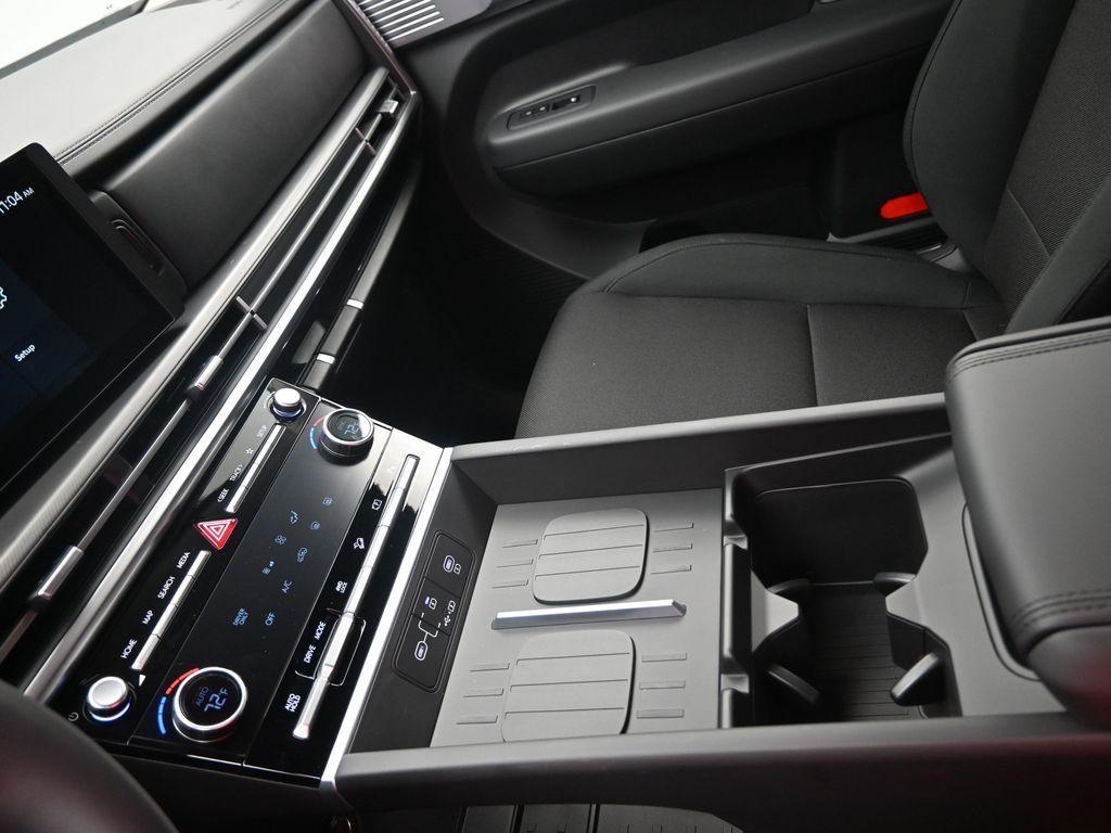 new 2026 Hyundai SANTA FE HEV car, priced at $38,063