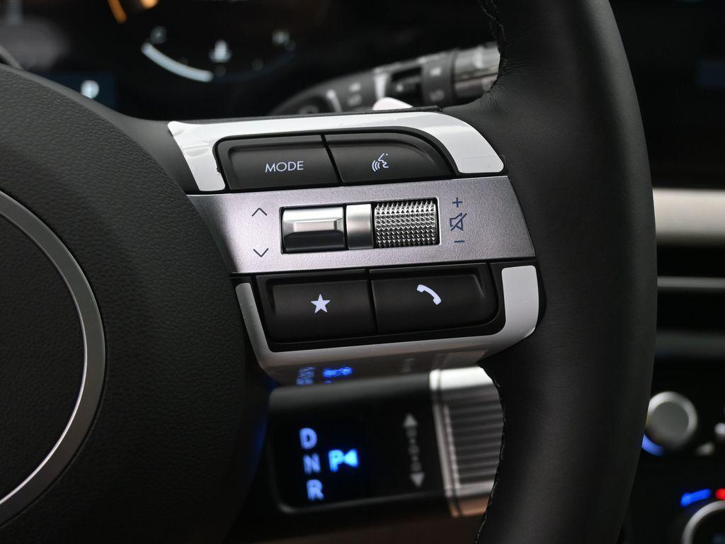 new 2025 Hyundai Tucson car, priced at $37,015