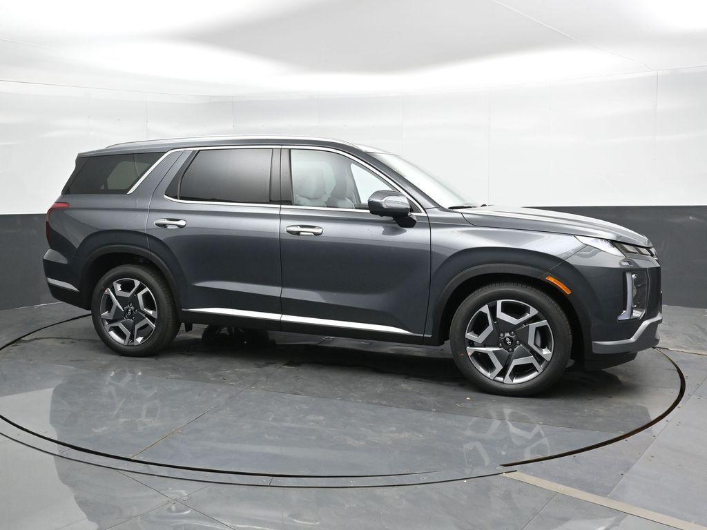 new 2025 Hyundai Palisade car, priced at $46,610