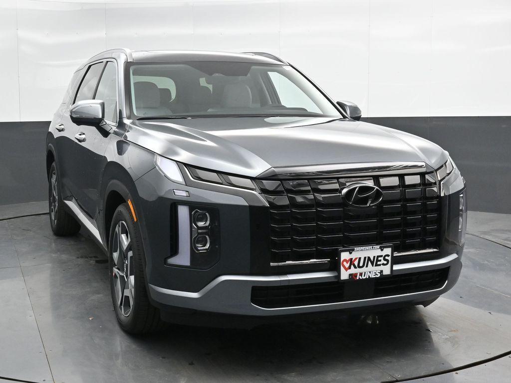 new 2025 Hyundai Palisade car, priced at $46,610