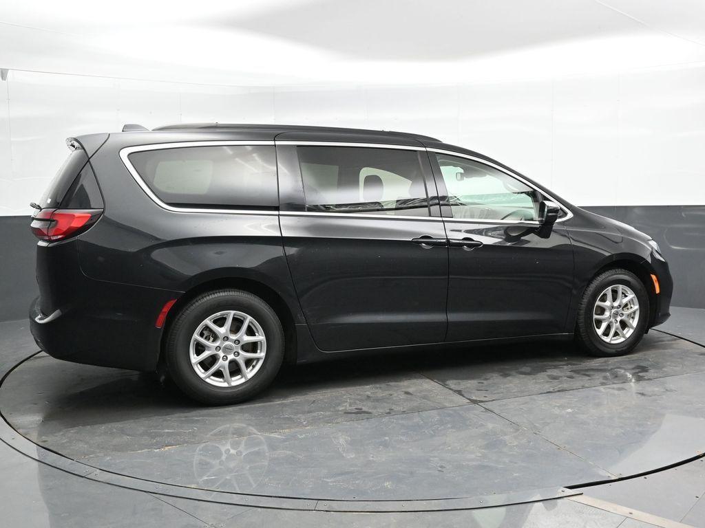 used 2022 Chrysler Pacifica car, priced at $21,998