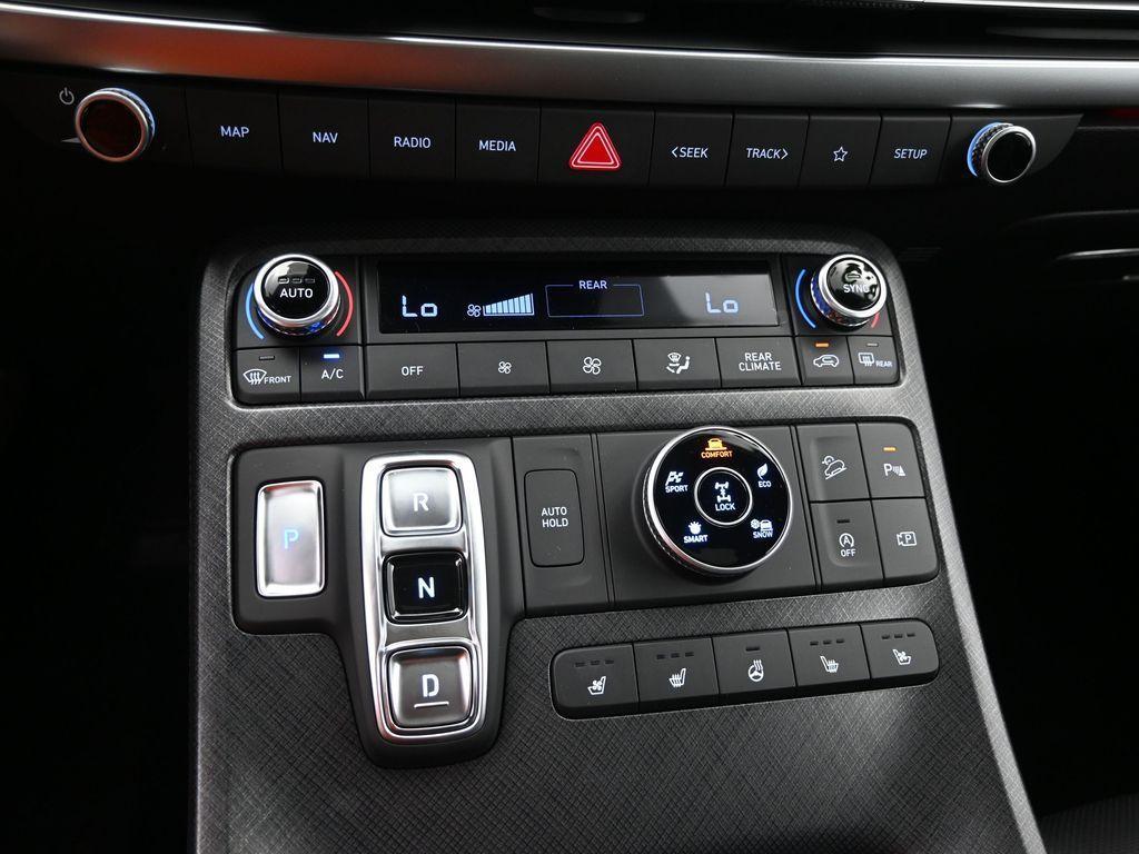 used 2024 Hyundai Palisade car, priced at $45,987