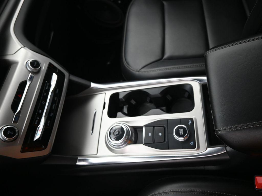 used 2022 Ford Explorer car, priced at $30,727