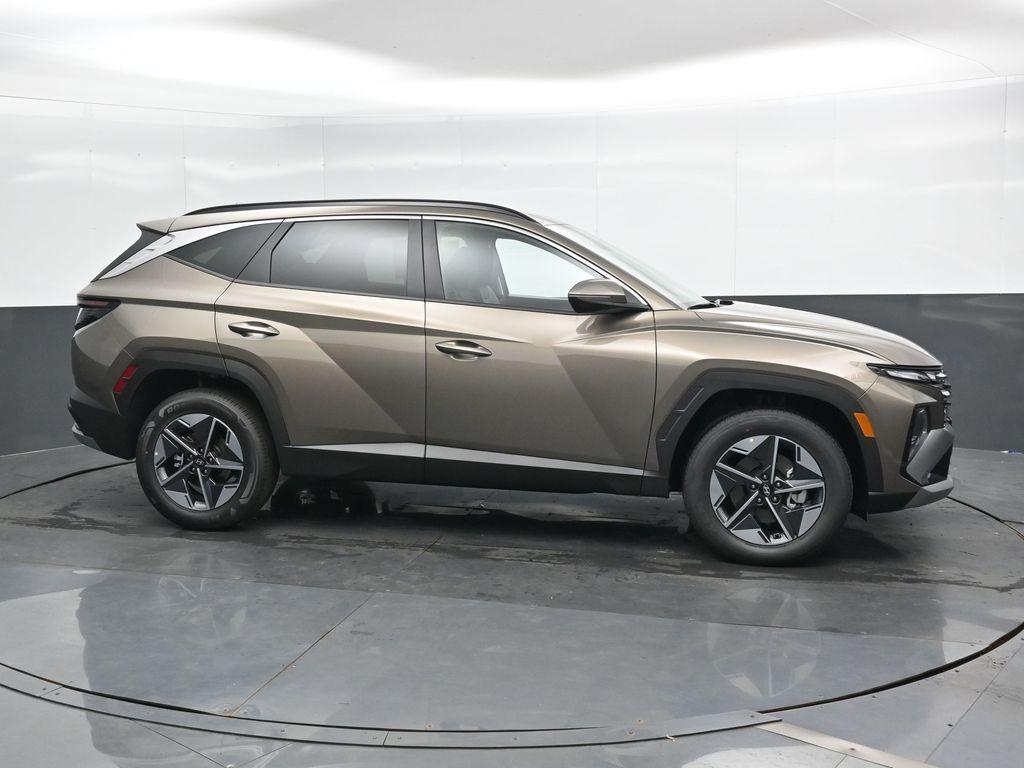 new 2025 Hyundai TUCSON Hybrid car, priced at $36,260