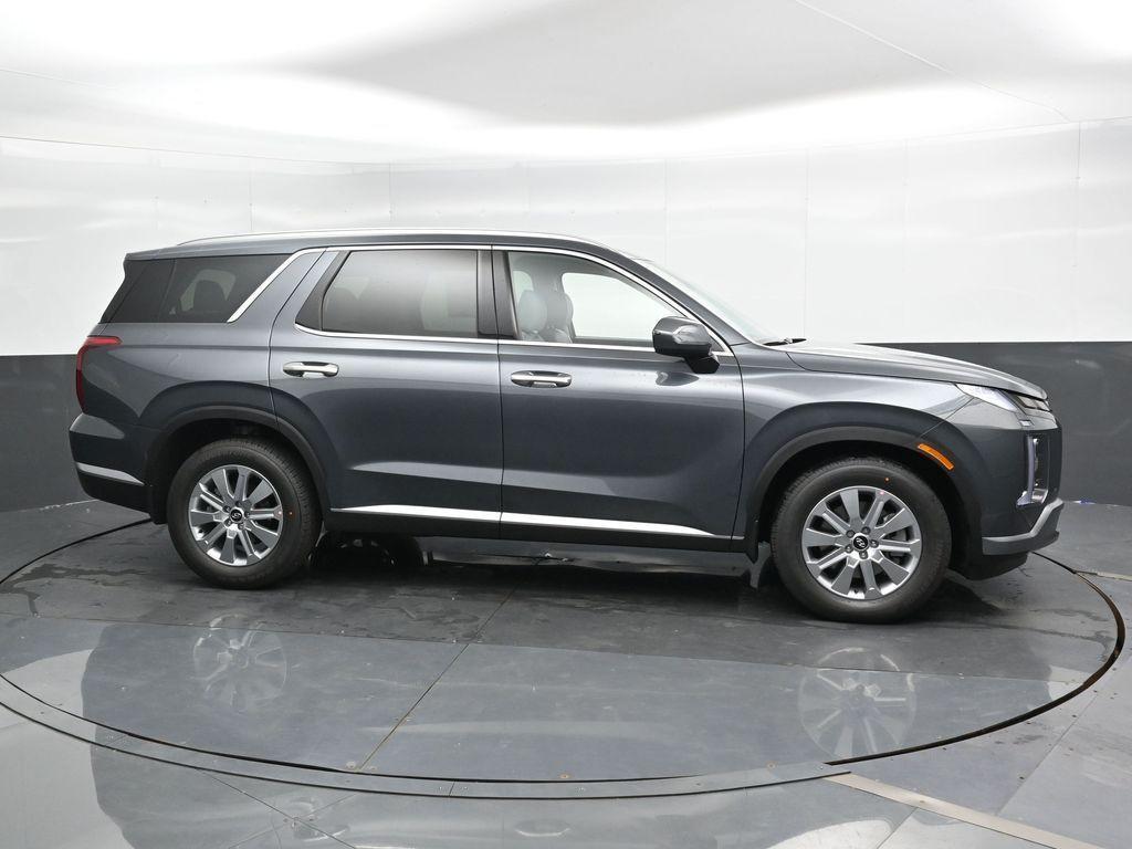 new 2025 Hyundai Palisade car, priced at $40,135