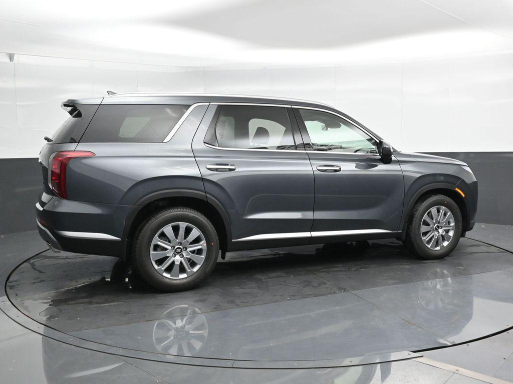 new 2025 Hyundai Palisade car, priced at $40,135