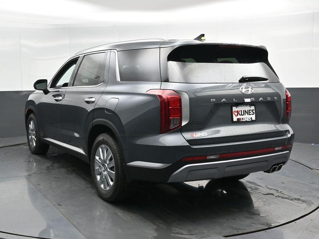 new 2025 Hyundai Palisade car, priced at $40,135