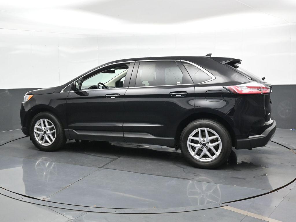 used 2024 Ford Edge car, priced at $23,899
