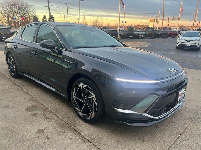 used 2024 Hyundai Sonata car, priced at $27,577