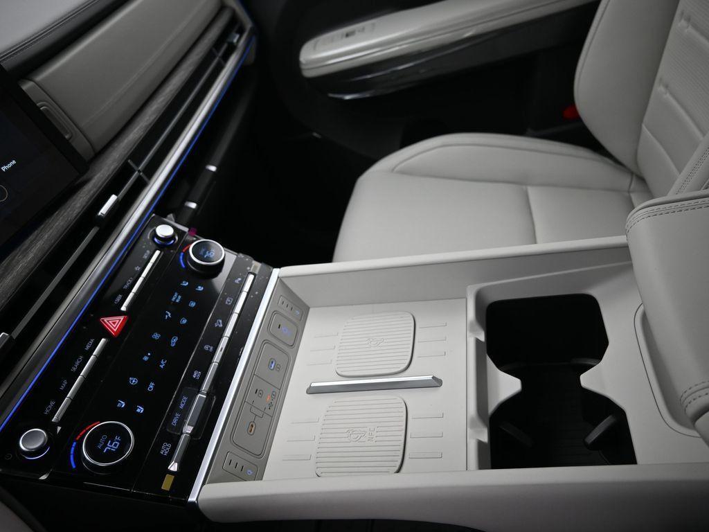 new 2025 Hyundai Santa Fe car, priced at $47,964