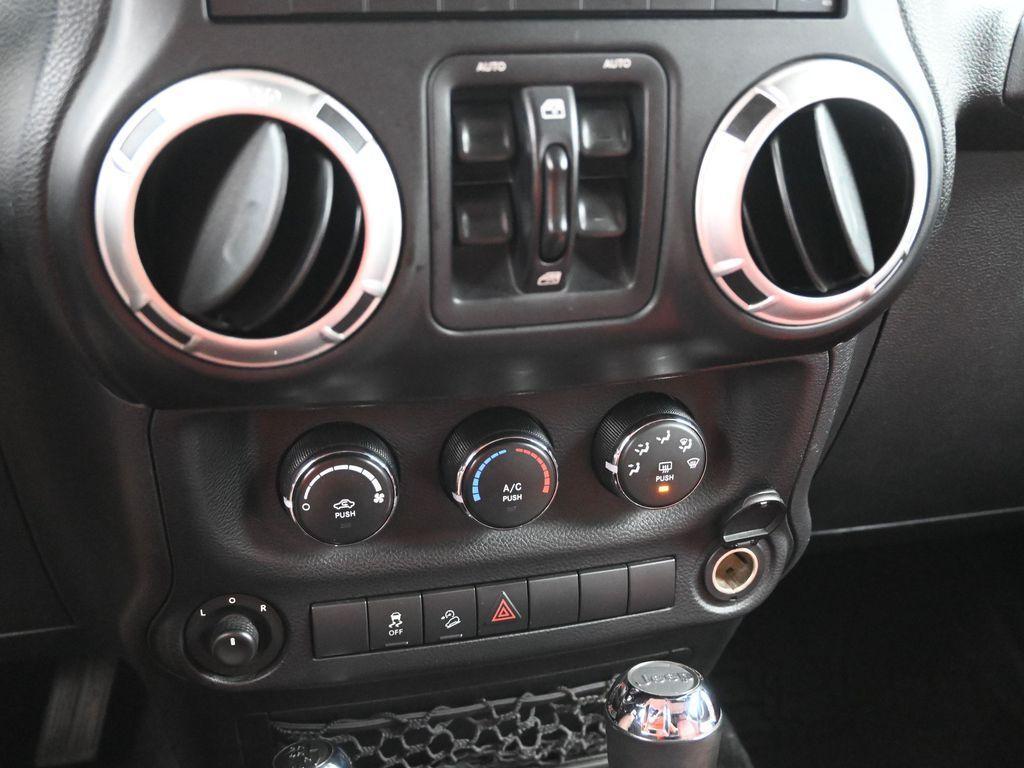 used 2014 Jeep Wrangler Unlimited car, priced at $16,350