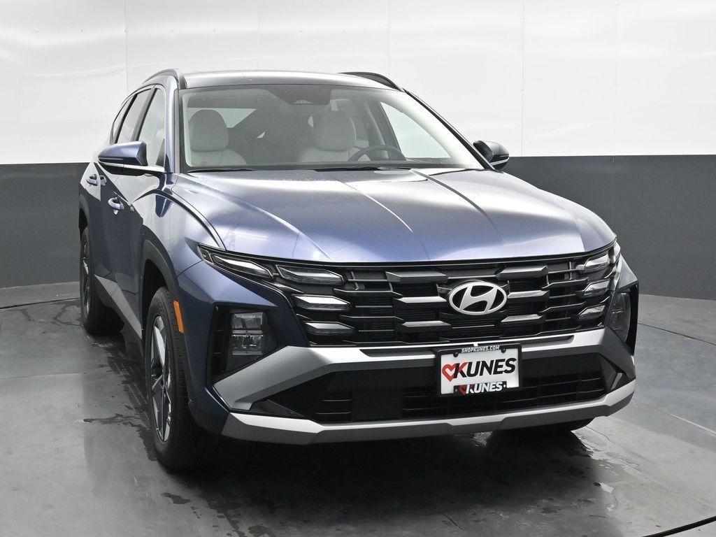 new 2025 Hyundai Tucson car, priced at $32,454