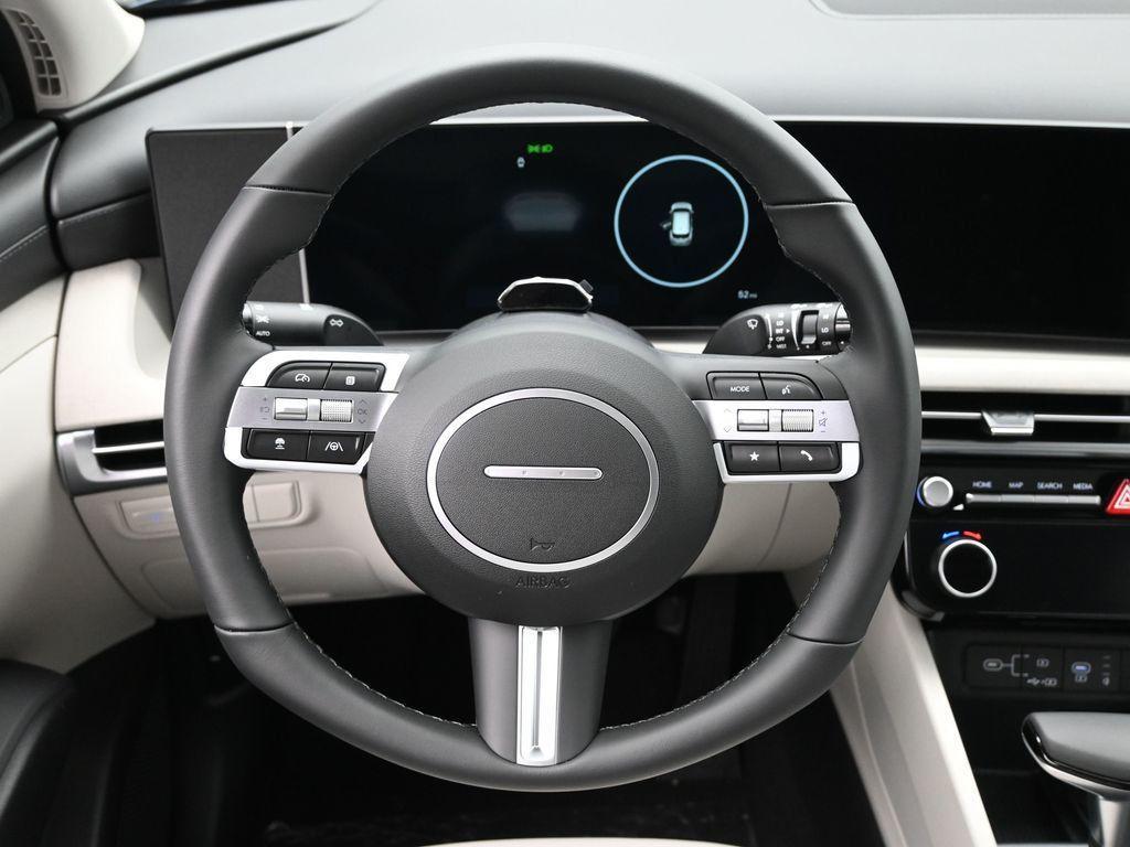 new 2025 Hyundai Tucson car, priced at $32,454