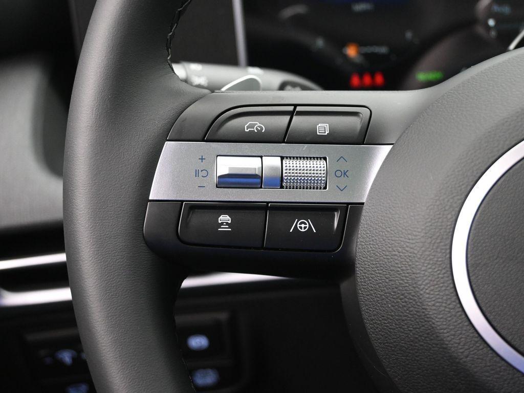new 2025 Hyundai TUCSON Hybrid car, priced at $36,315
